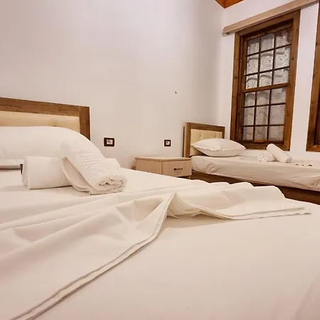 Dhimitri Apartment Berat