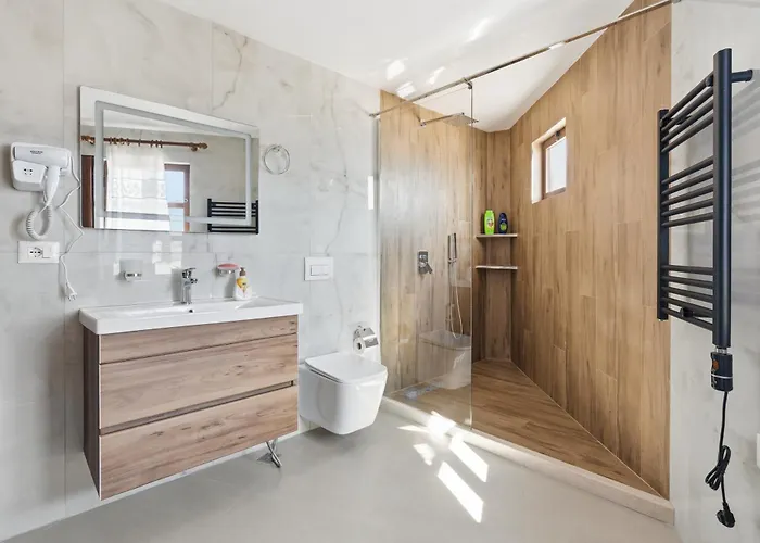 Apartment Dhimitri *